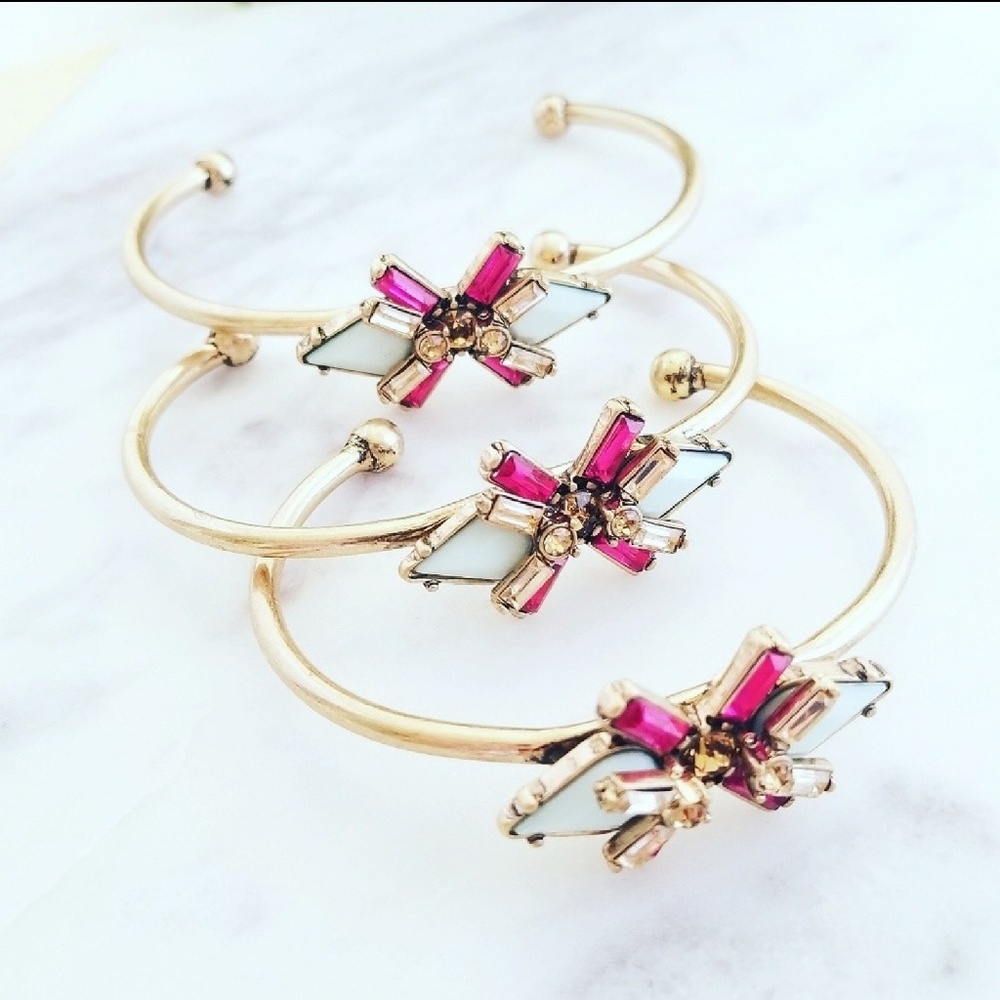 🌼Pink Crystal Flower Vintage Statment Bracelet